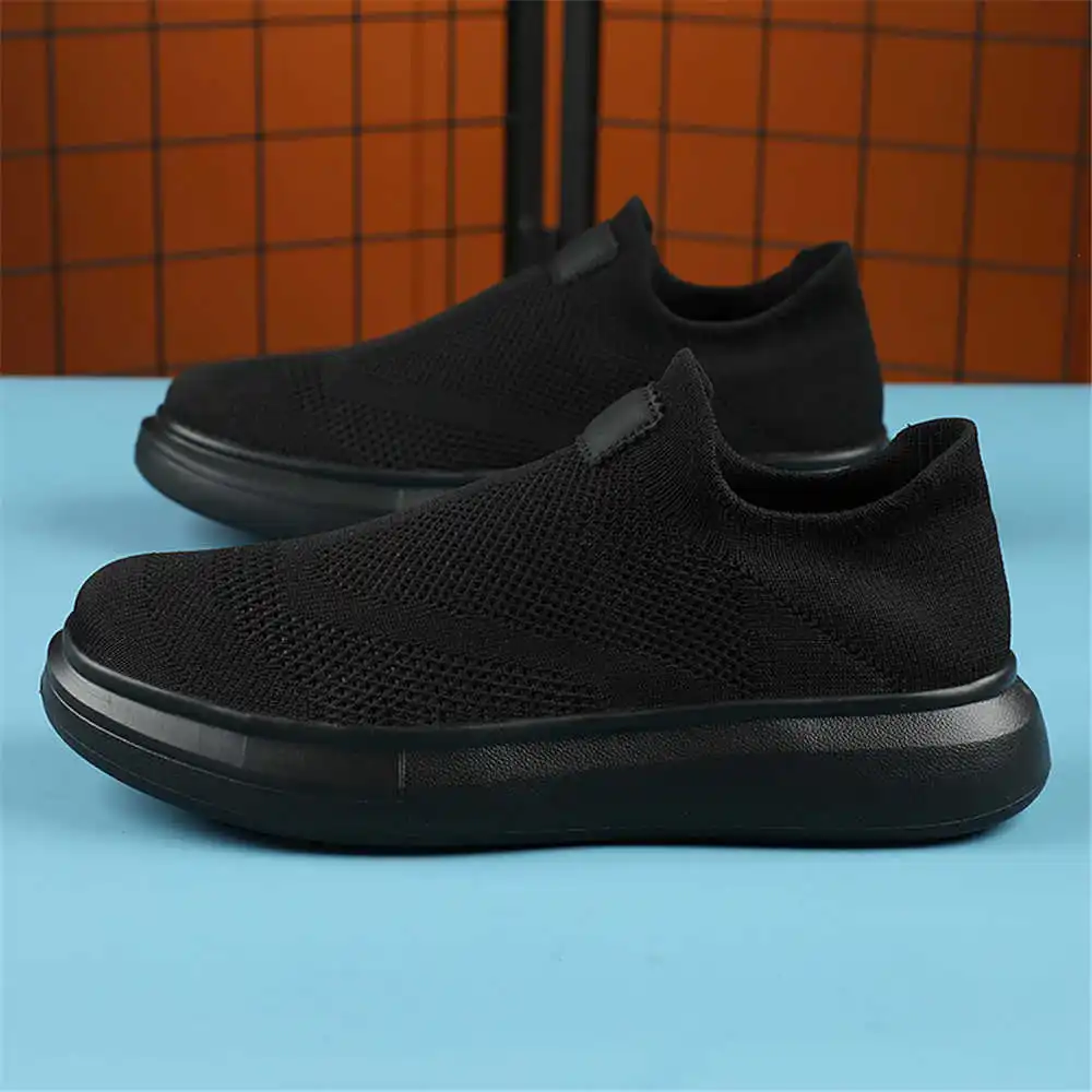 Calze con plateau scarpe marro - Luxury Lifestyle Outfit recensione e prezzo