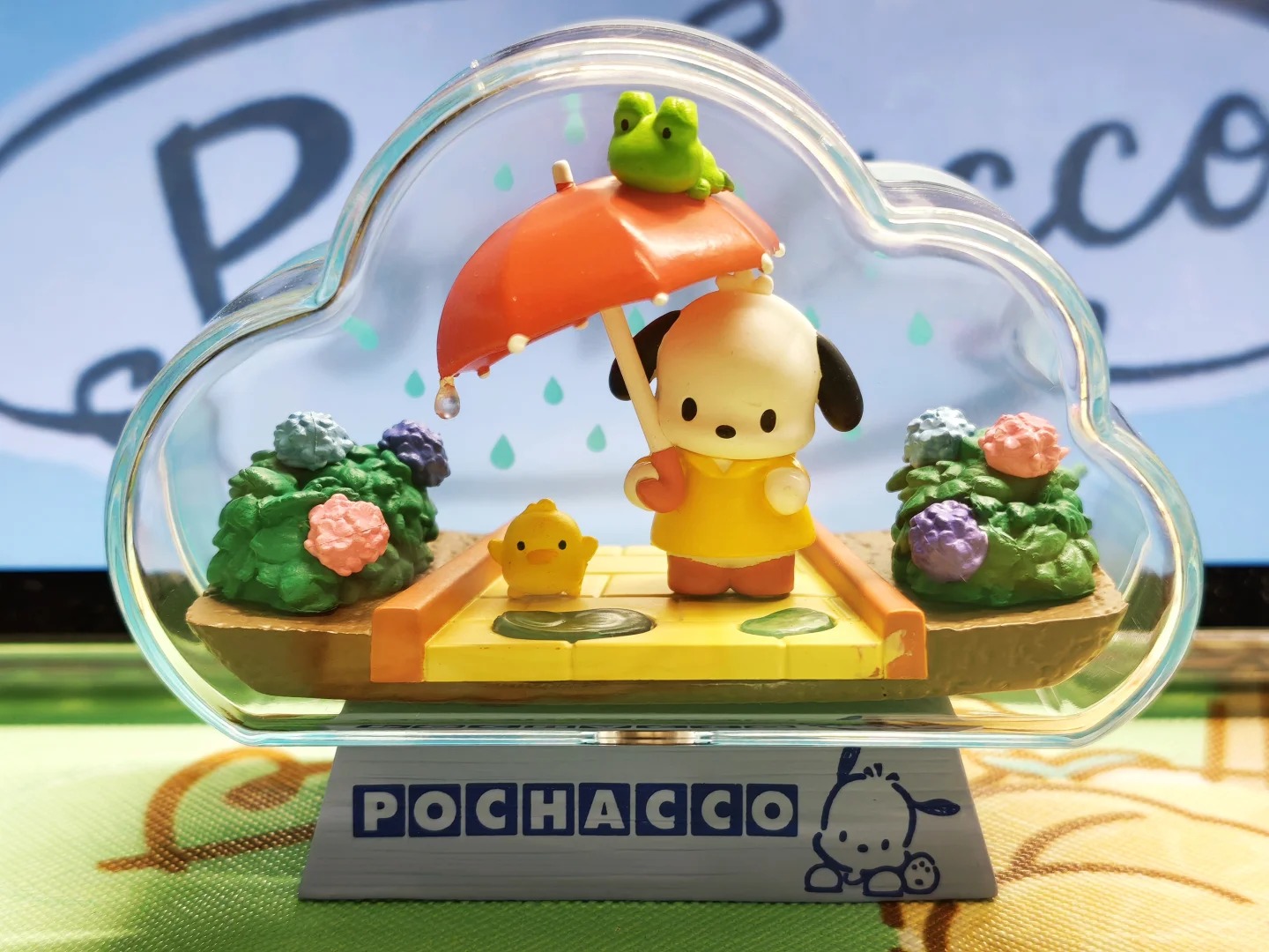 Autentico Pochacco Sfera di Cr - Crystal Ball Decor recensione e prezzo